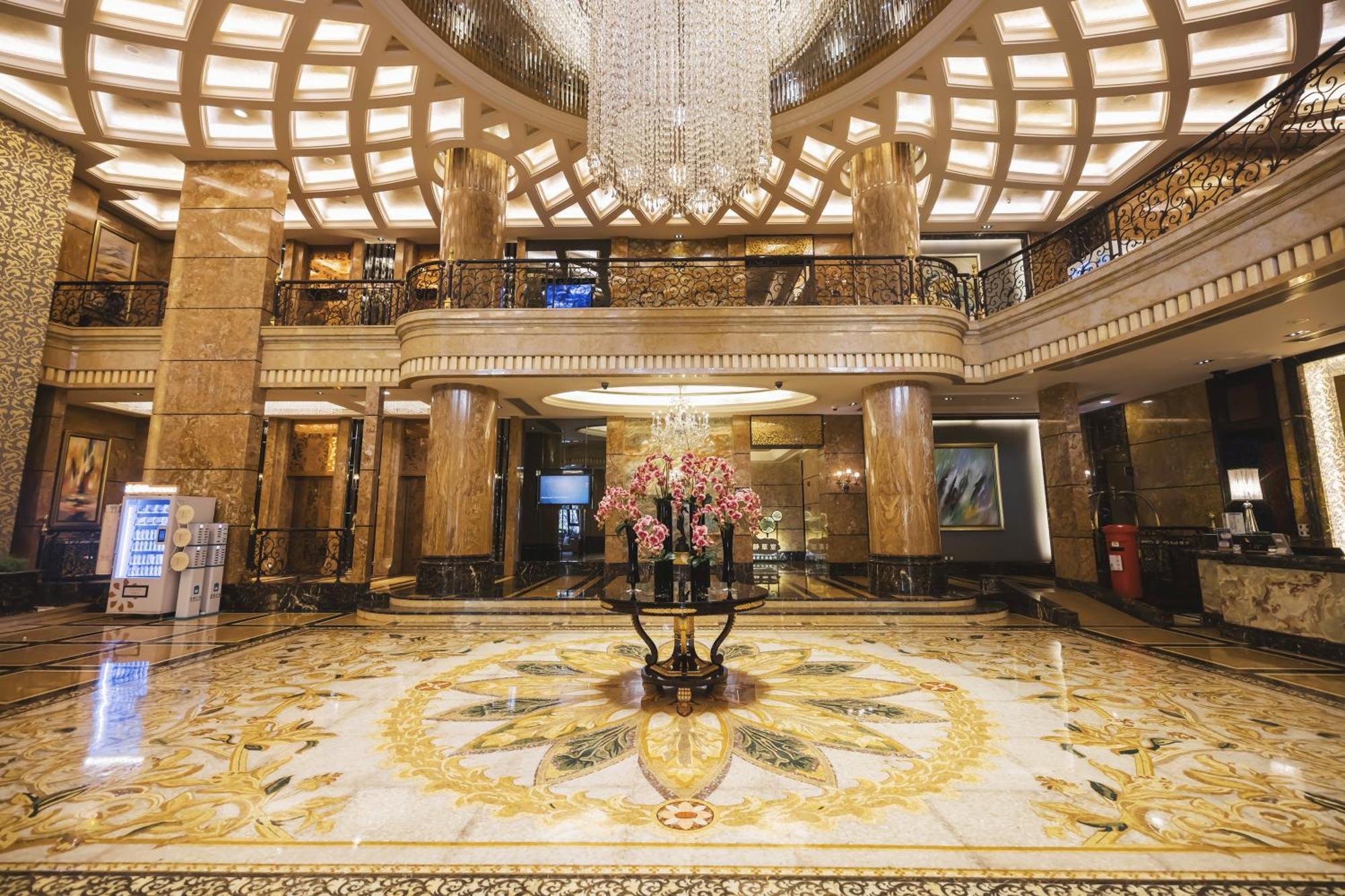 Chateau Star River Pudong Shanghai Exteriör bild