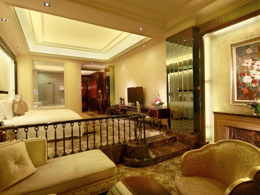 Chateau Star River Pudong Shanghai Exteriör bild