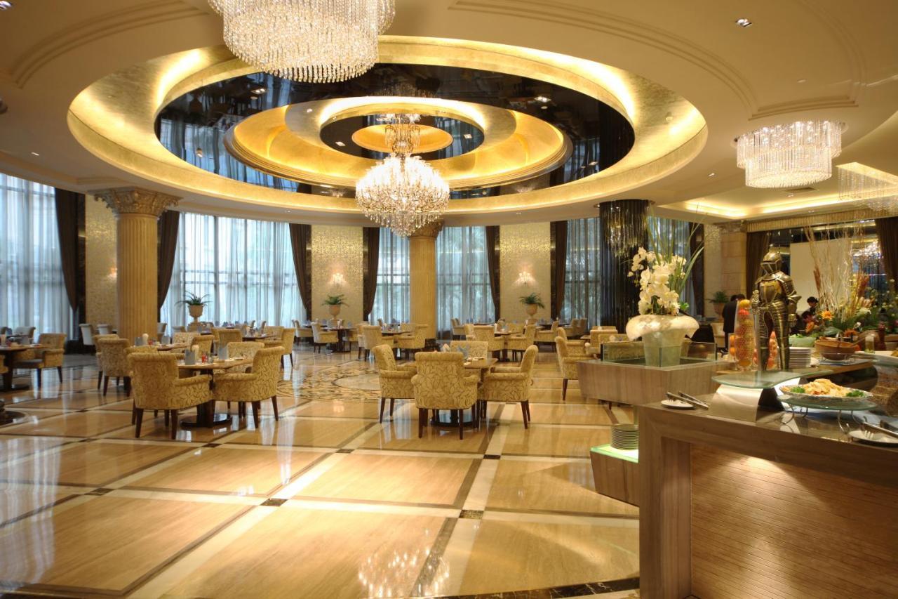 Chateau Star River Pudong Shanghai Exteriör bild